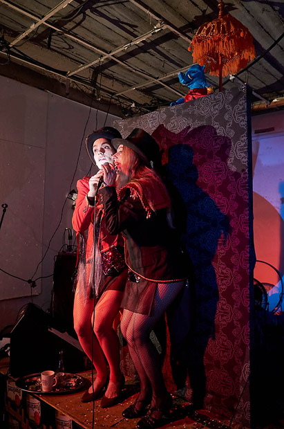 Parabelles and the Puppetmasters