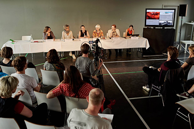 Symposium, Panel 2: <i>Musik, Körper, Technik</i> with Dr. Hannah Bosma, Iris ter Schiphorst, Dr. Tatjana Böhme-Mehner, Prof. Dr. Sabine Sanio, Prof. Dr. Christa Brüstle, Antye Greie