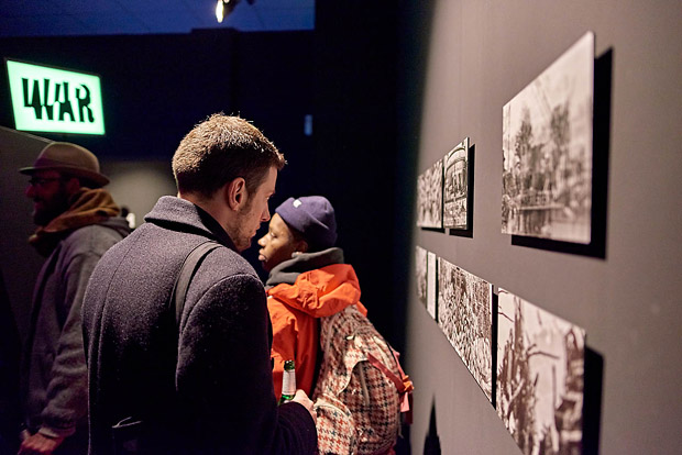 <i>Seismographic Sounds. Visions Of A New World</i>