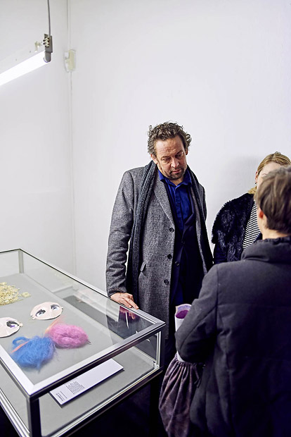 <i>Seismographic Sounds. Visions Of A New World</i>