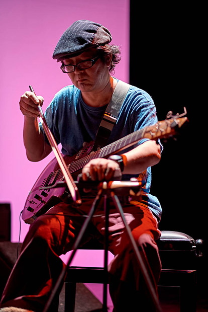 Kazuhisa Uchihashi