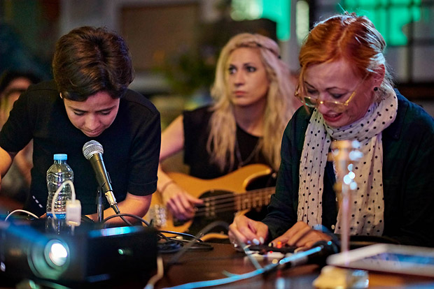 Mabe Fratti, Claudia Fernandez & Gudrun Gut