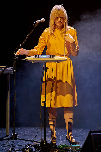 Dorit Chrysler – <i>Hands Off</i>