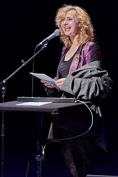 Malgorzata Walentynowicz, Komposition: Jagoda Szmytka – <i>Gameboy (2014)</i>