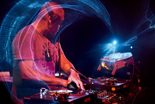 <i>The Sun Ra Reel-to-Reel Session</i> – Mike Huckaby ... <i>travels the Space Ways</i>