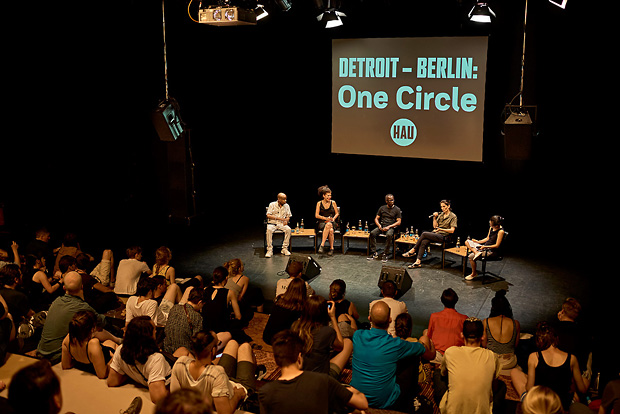 Panel Discussion: <i>On Air: The Importance of Radio</i> with Juan Atkins (Metroplex), Diana McCarty (reboot.fm), John E. Collins (Underground Resistance), Hanna Bächer & Lisa Blanning (Moderation)